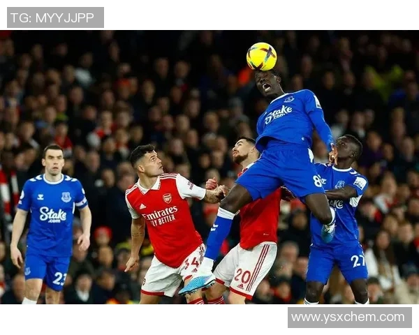 阿森纳主场迎战埃弗顿争夺英超积分榜关键战役